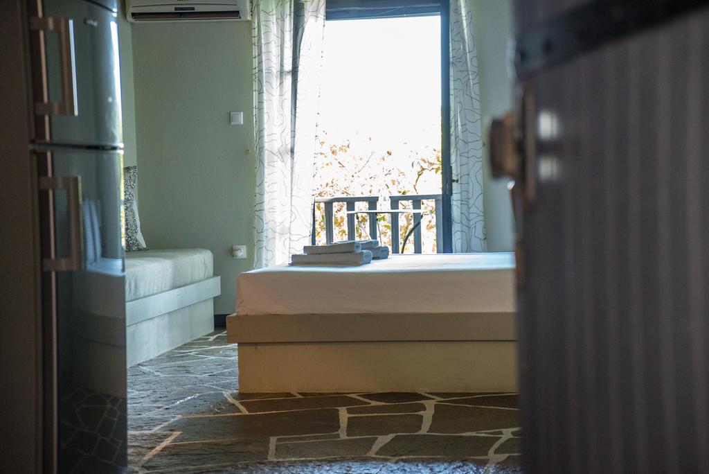 Melies- Seaside Boutique Apartments Хортон Экстерьер фото